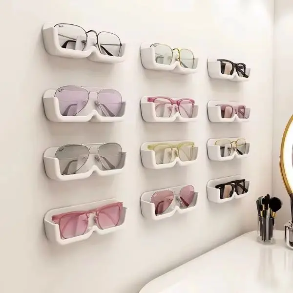 No Drill Wall-Mounted Plastic Glasses Organizer